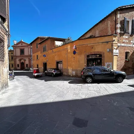 Apartamento Sperandie-inside The Historical Walls Siena